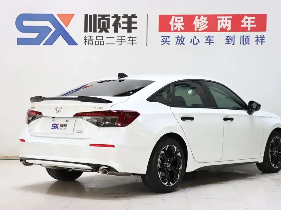 Honda Civic — фото 7