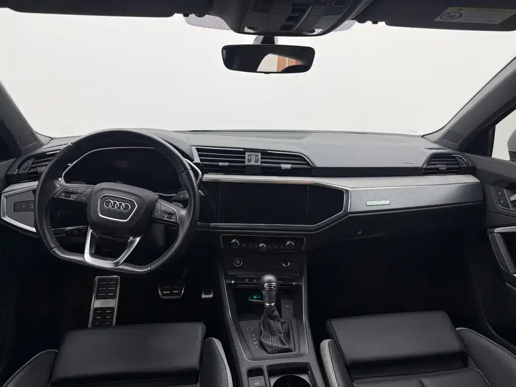 Audi Q3 — фото 2