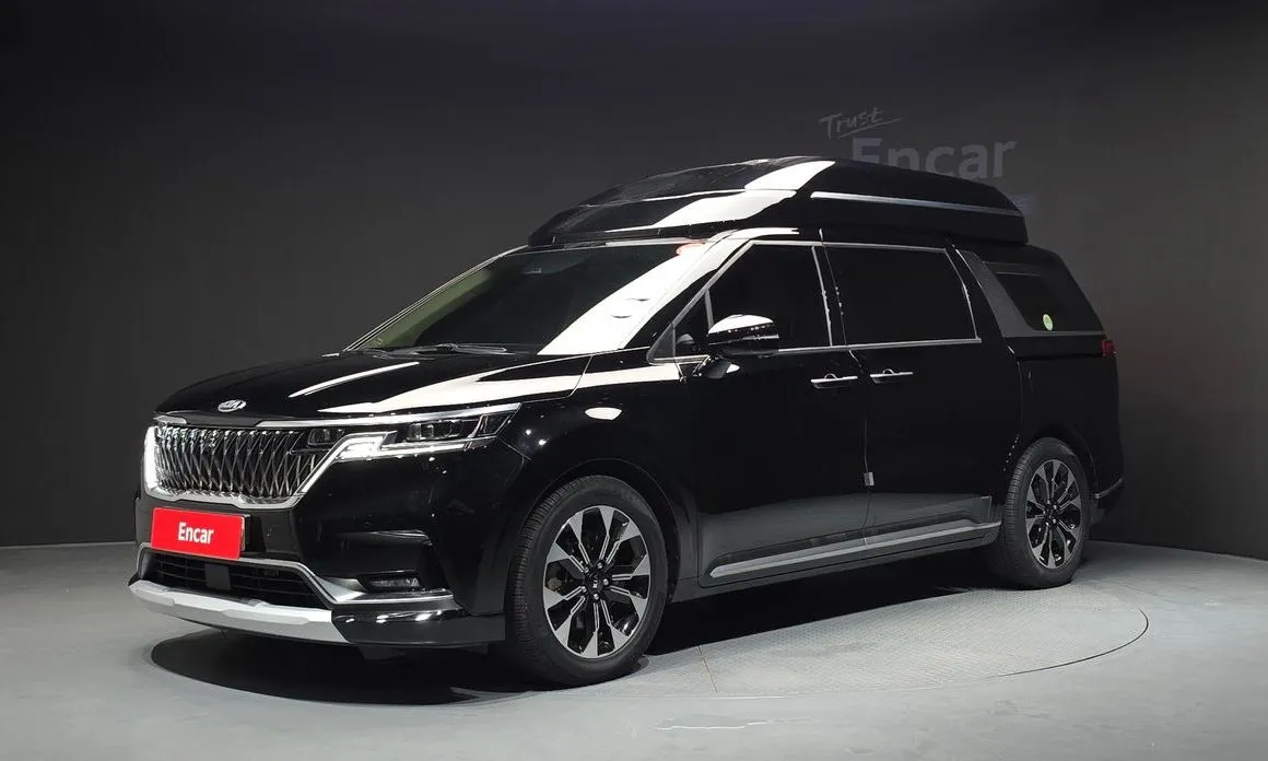 Kia Carnival — фото 1