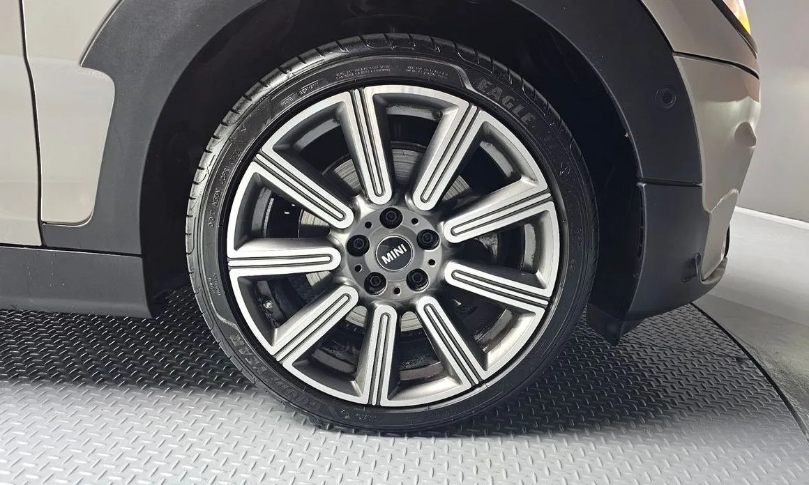 Mini Clubman — фото 10