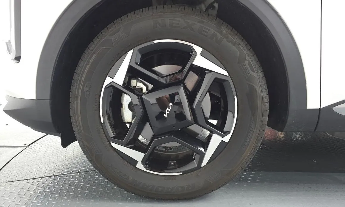 Kia Sportage — фото 6