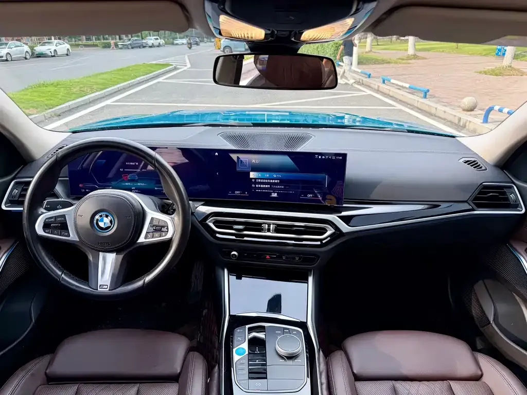 BMW i3 — фото 3