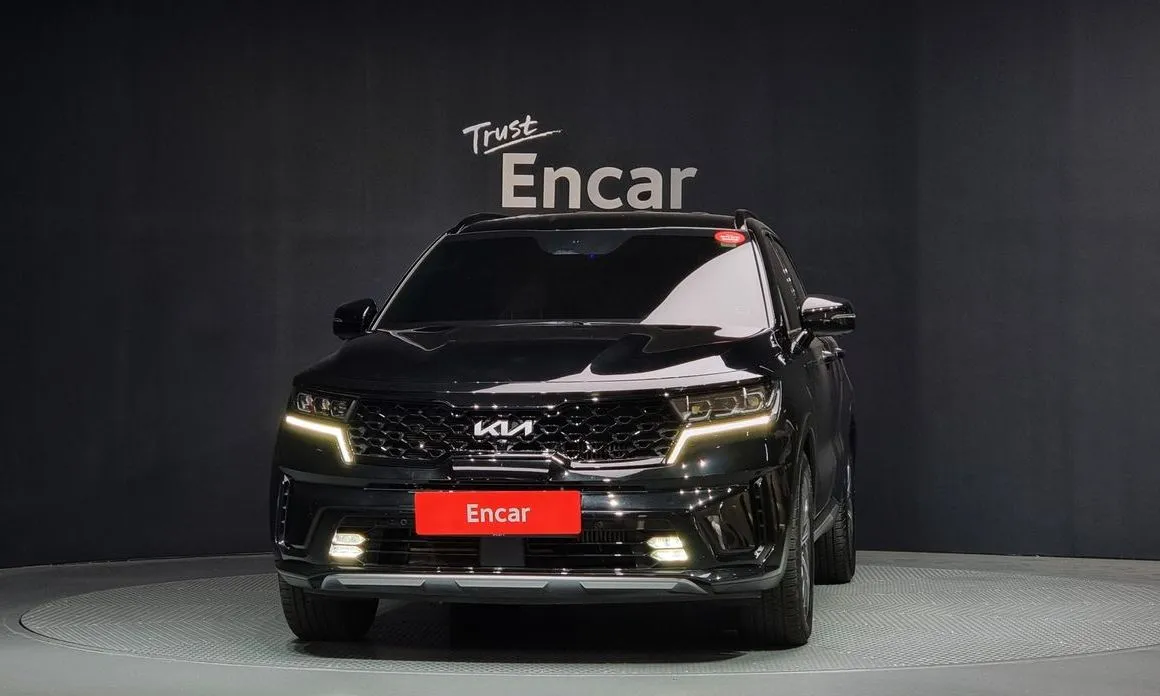Kia Sorento — фото 8