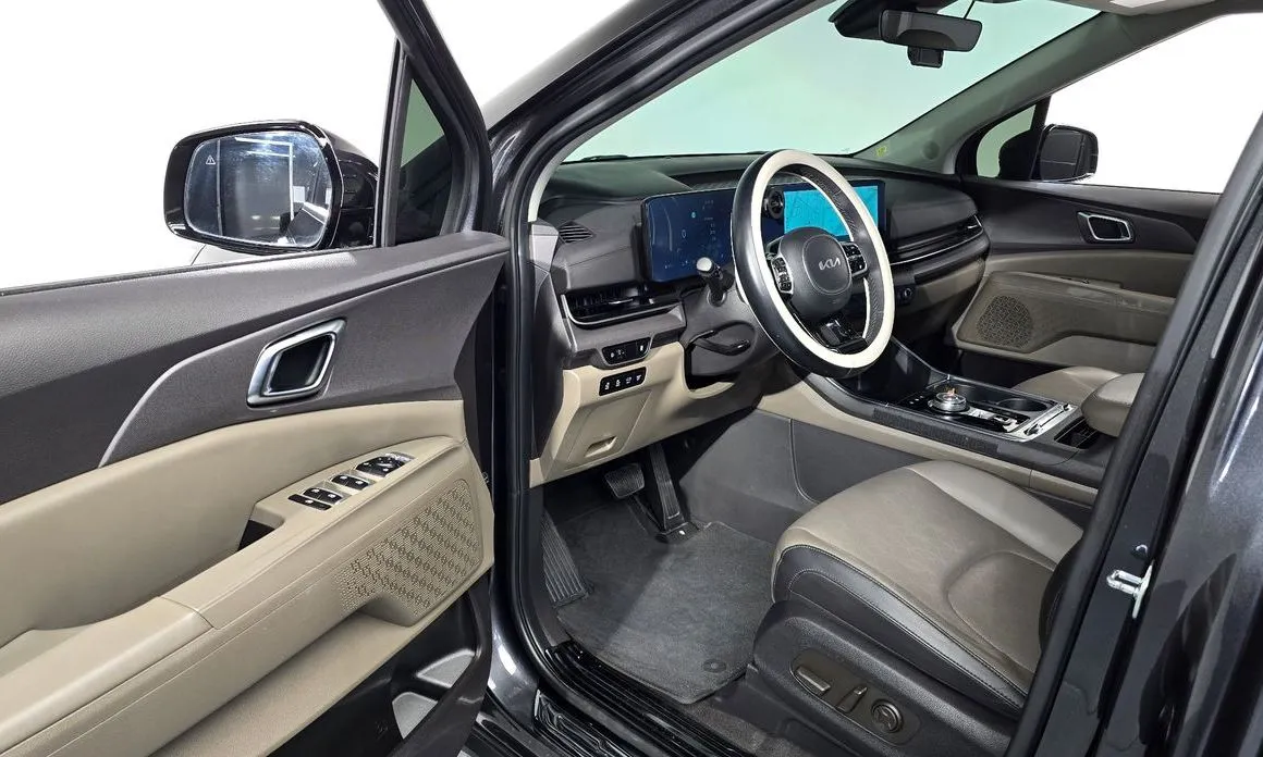 Kia Carnival — фото 2