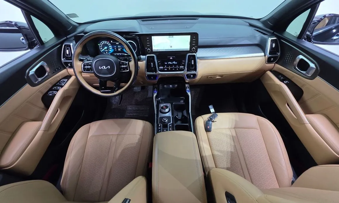 Kia Sorento — фото 6