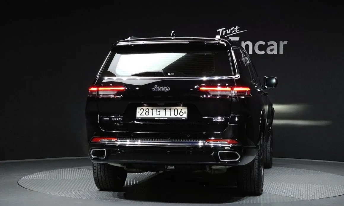 Jeep Cherokee — фото 7
