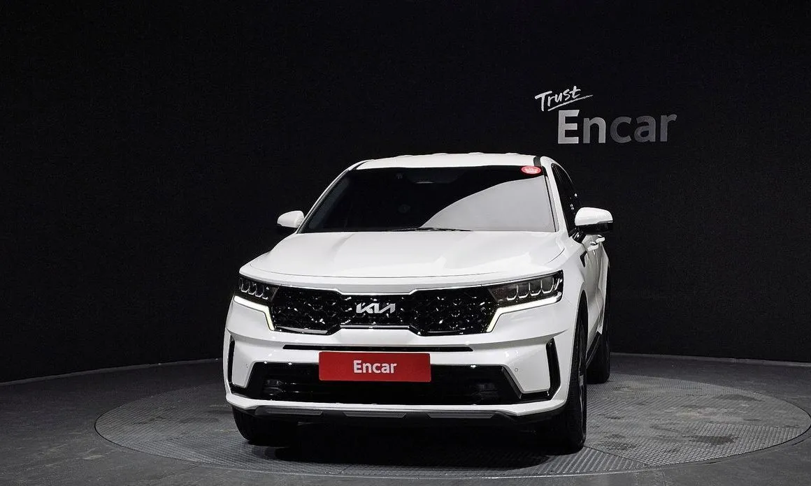 Kia Sorento — фото 6