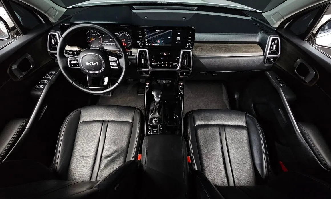 Kia Sorento — фото 10