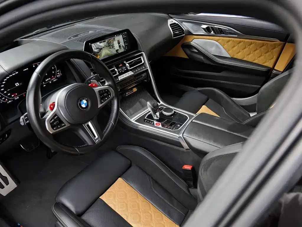 BMW M8 — фото 9