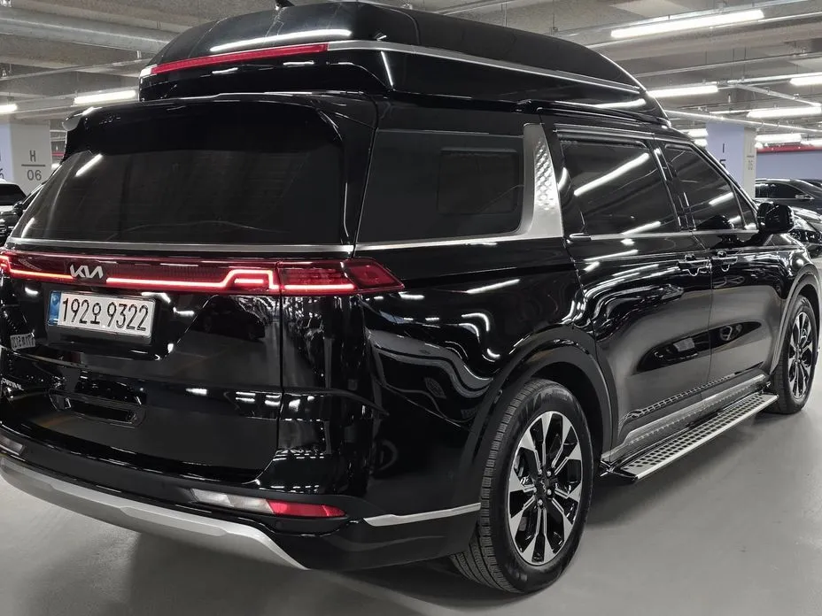 Kia Carnival — фото 10