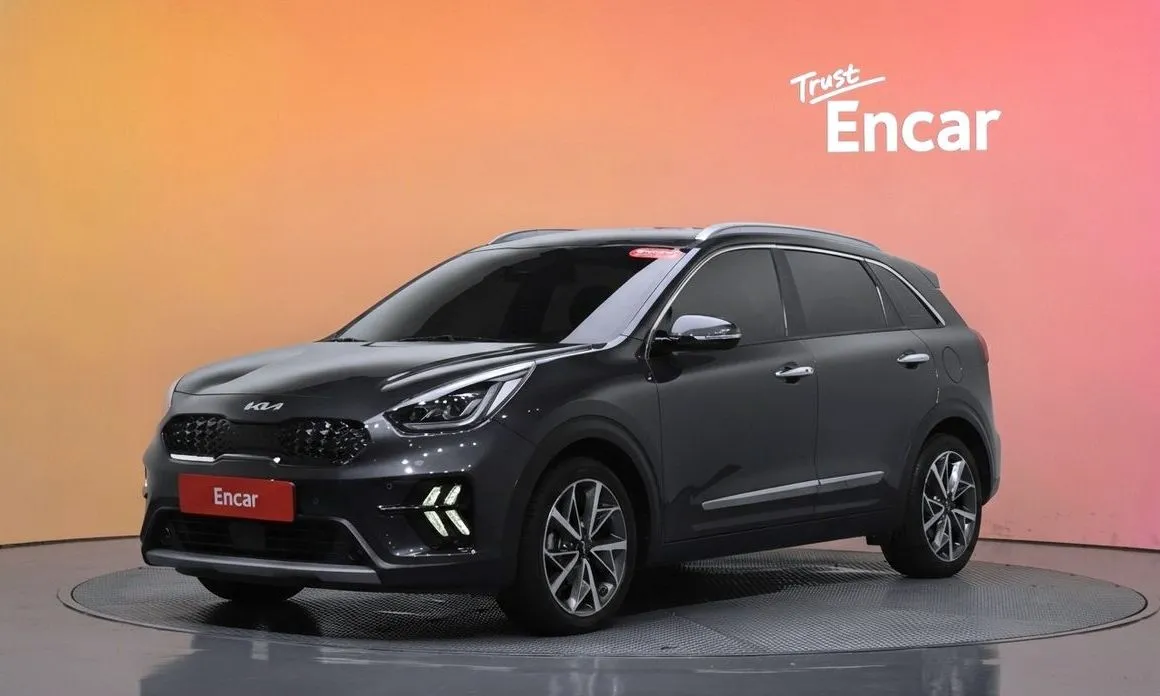 Kia Niro — фото 1
