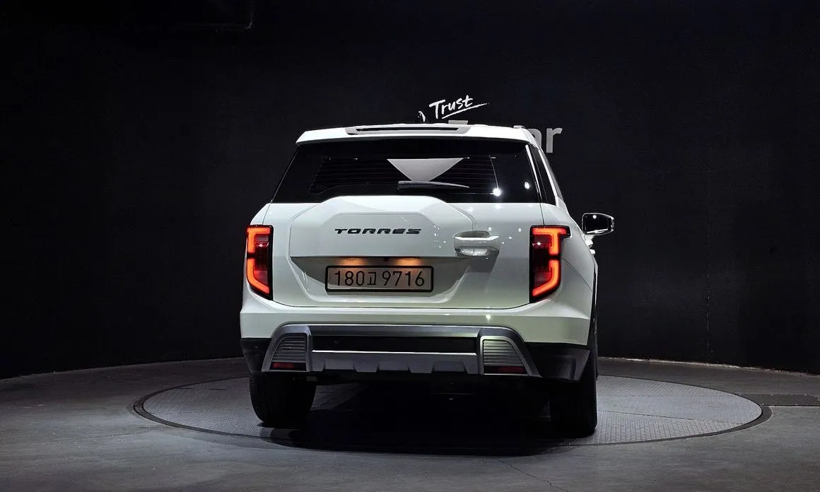 KG Mobility (Ssangyong) Torres — фото 6