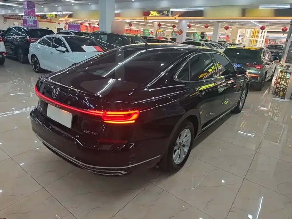 Volkswagen Passat — фото 3