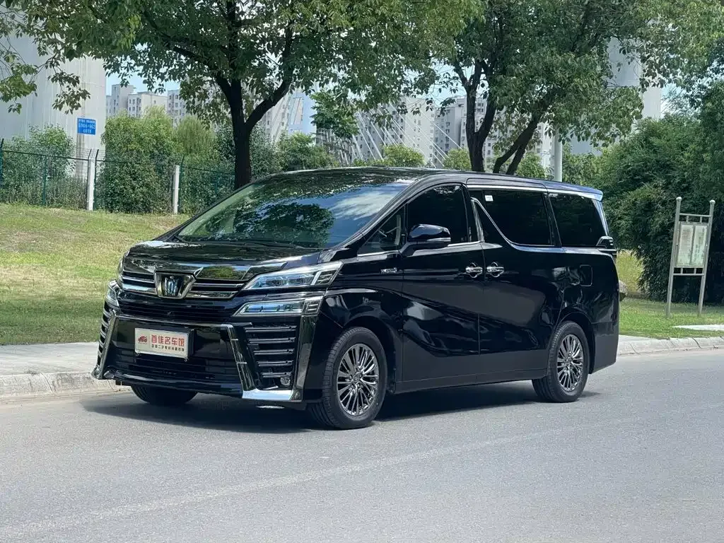 Toyota Vellfire — фото 9
