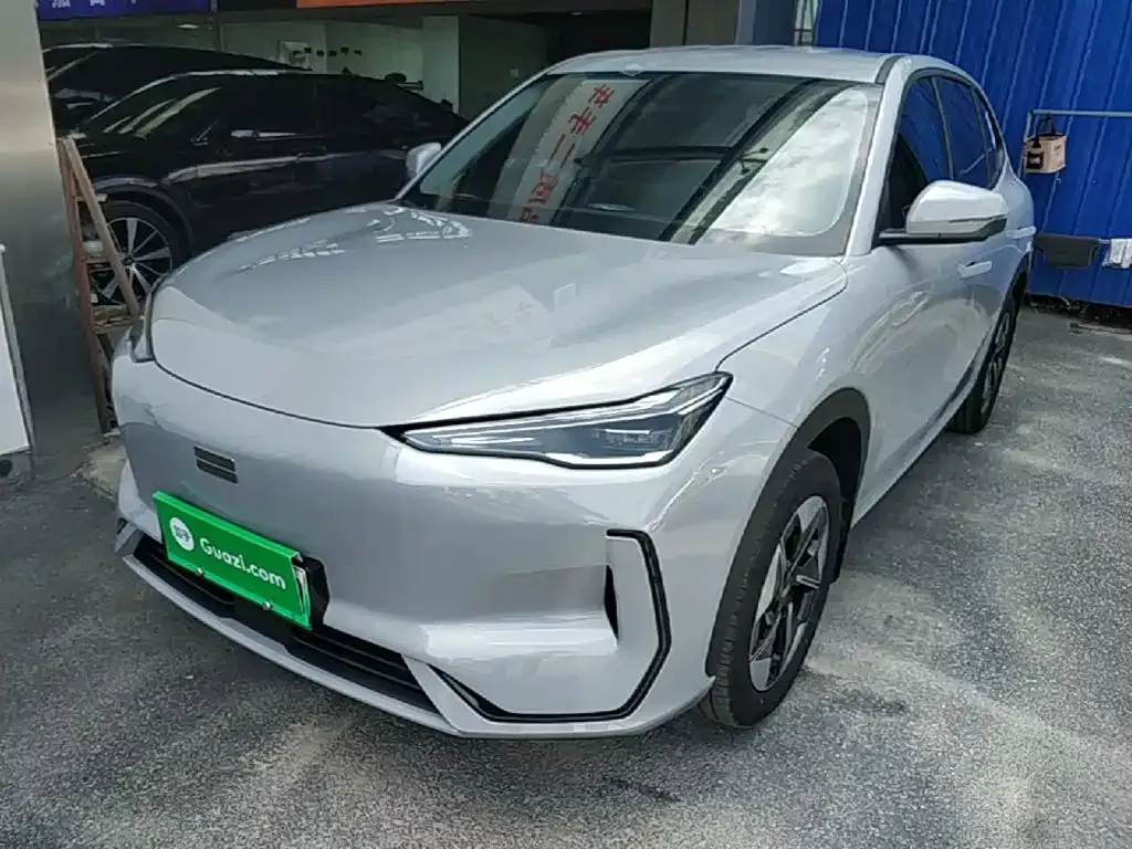 Geely Galaxy E5 — фото 1