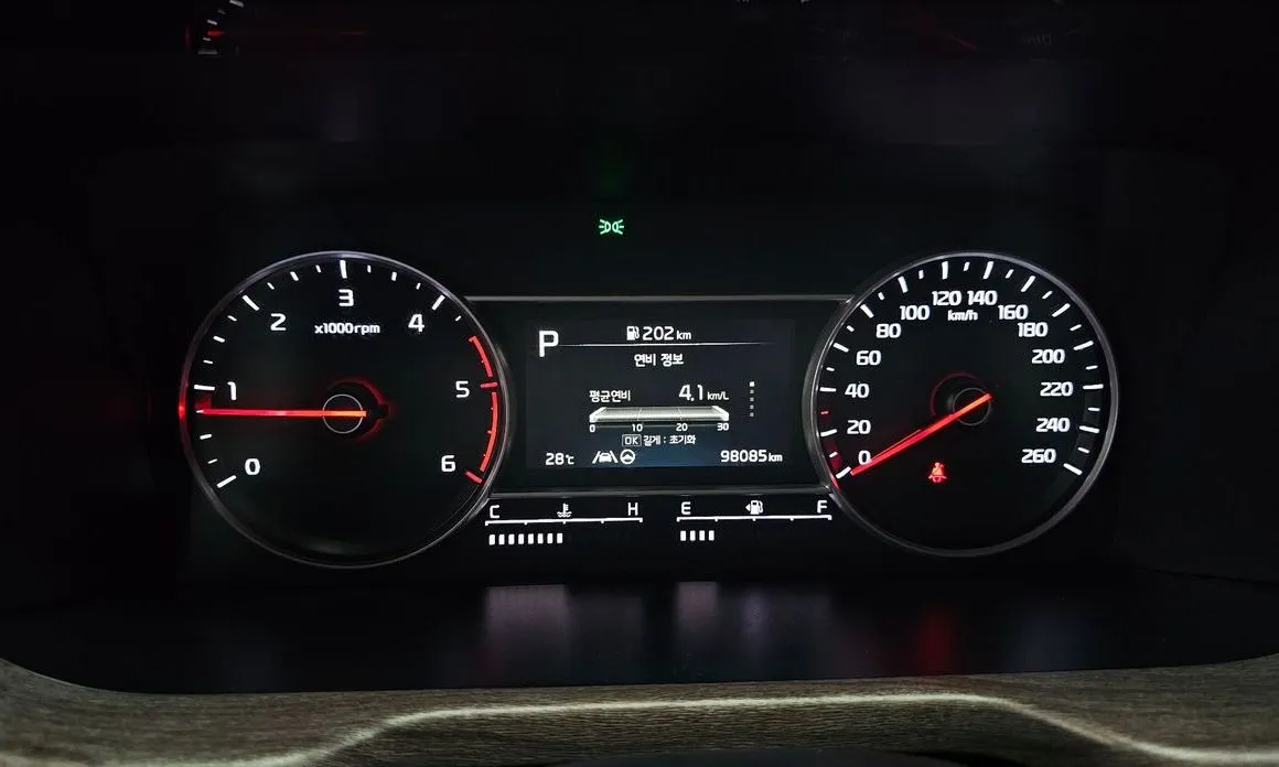 Kia Sorento — фото 10