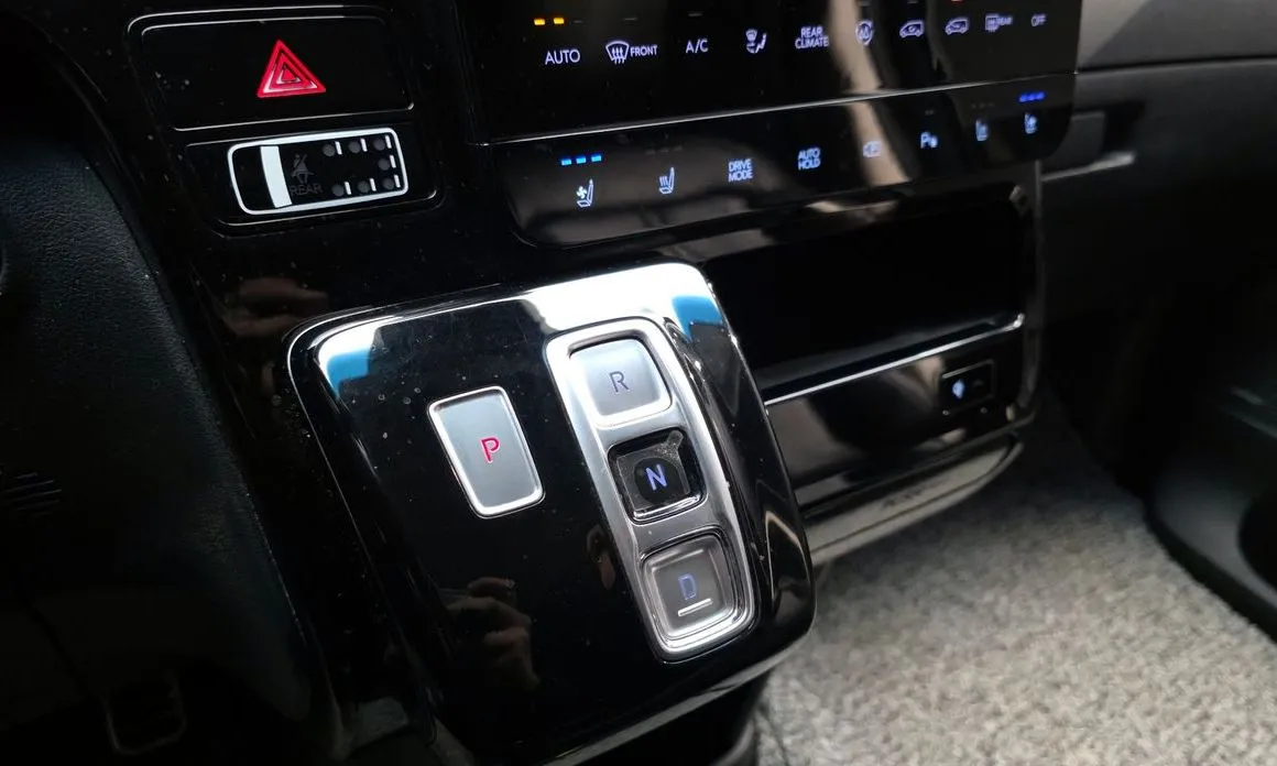 Hyundai Staria — фото 6