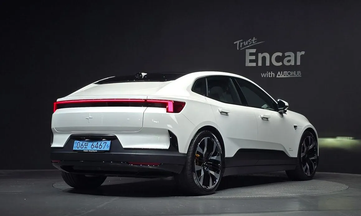 Polestar Polestar 4 — фото 3
