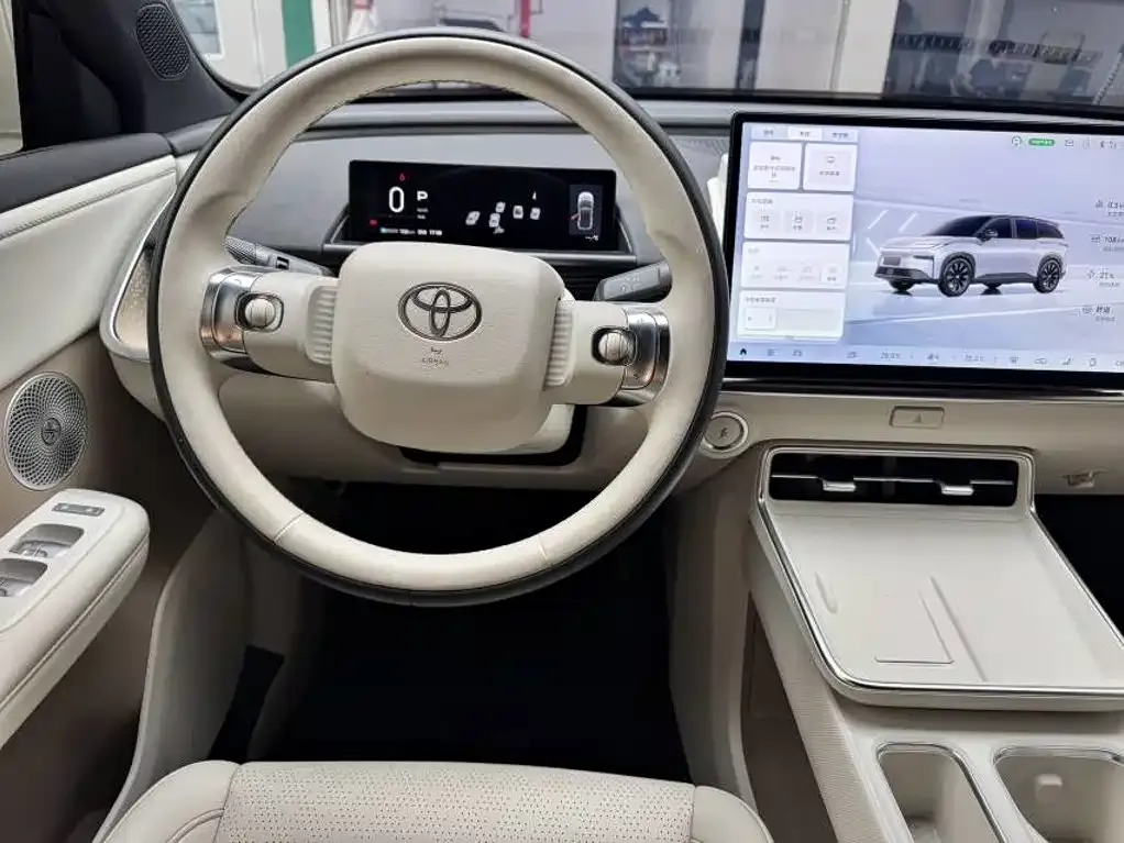Toyota Platinum 3X — фото 9