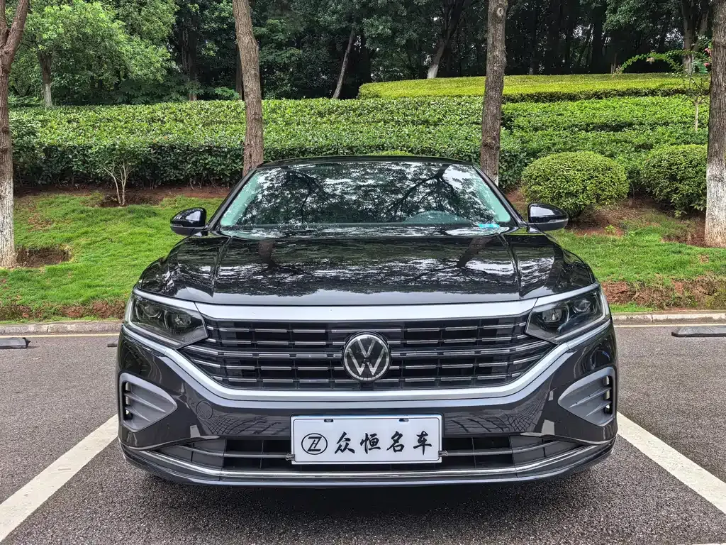 Volkswagen Passat — фото 9