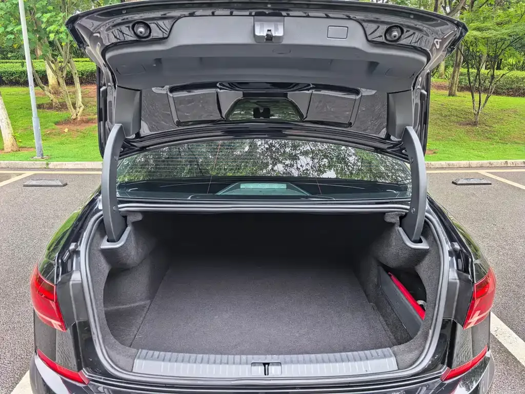 Volkswagen Passat — фото 3