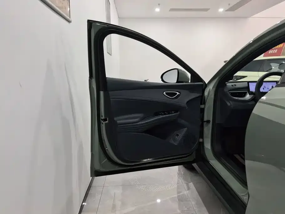 BYD Seal 06GT — фото 8