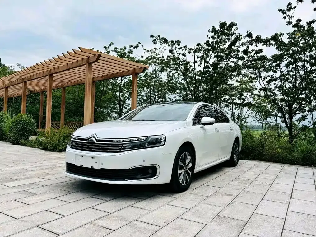 Citroen C6 — фото 1