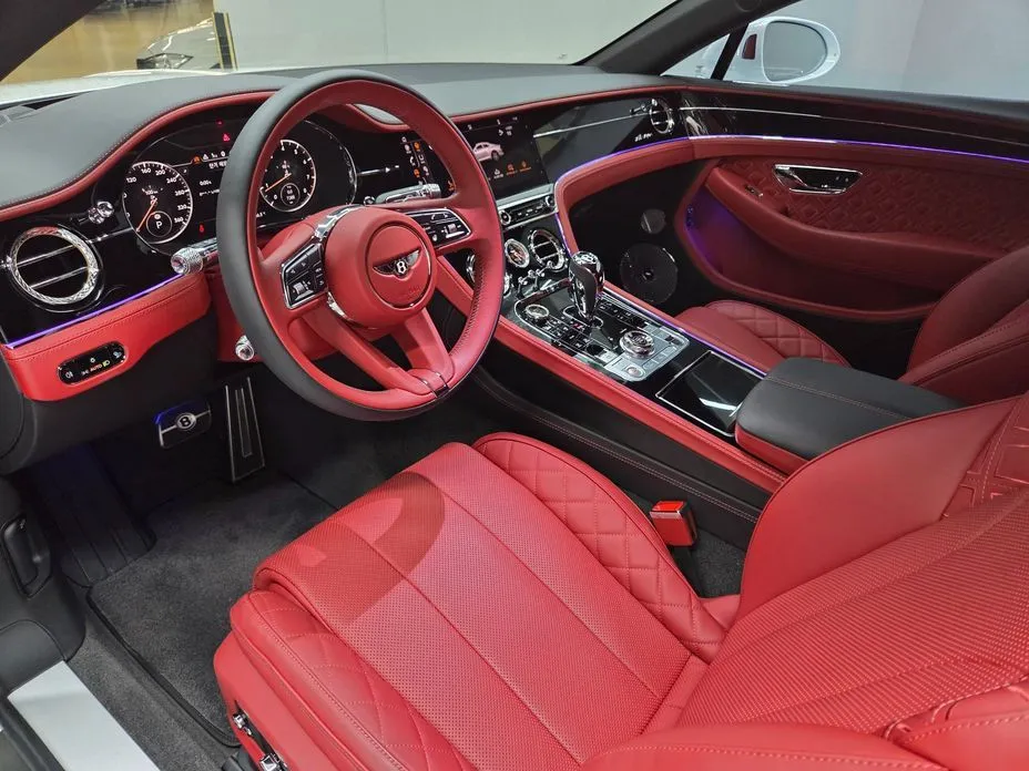Bentley Continental — фото 9