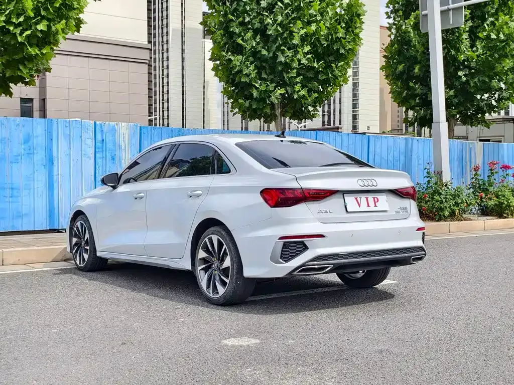 Audi A3 — фото 7