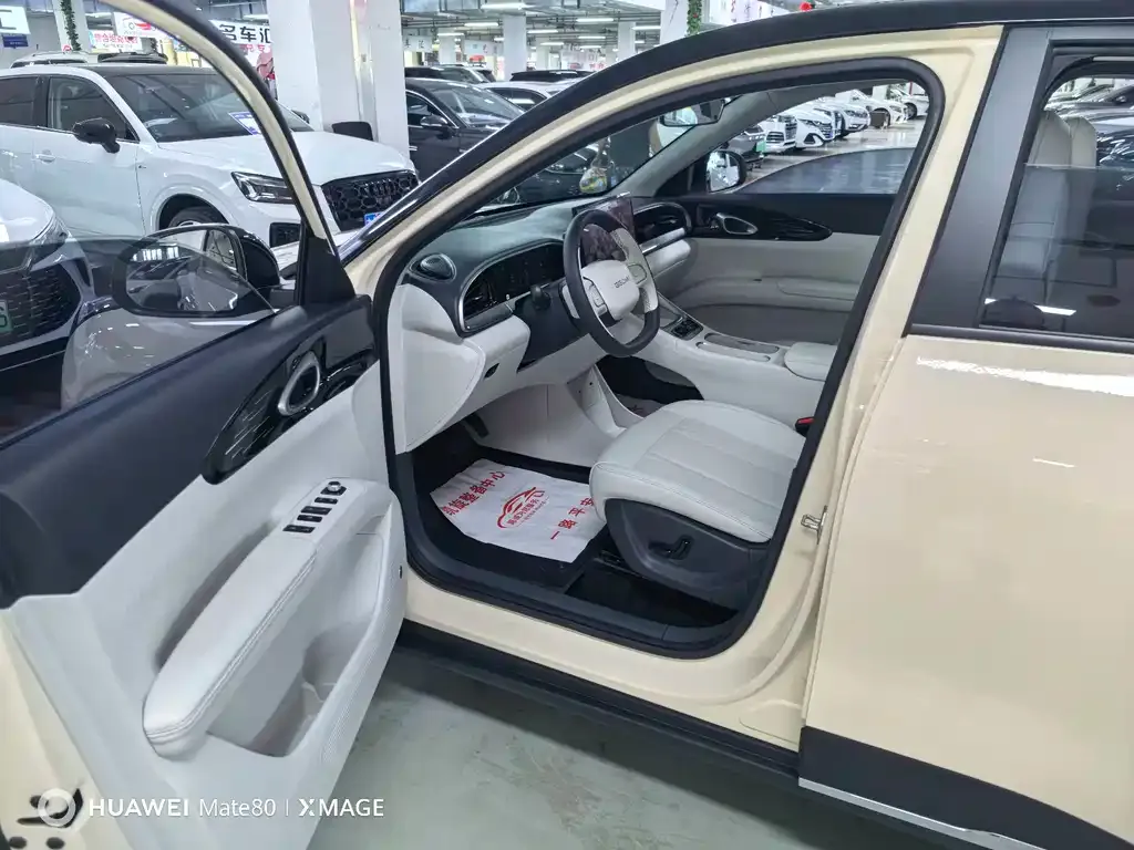 Geely Starburst — фото 4