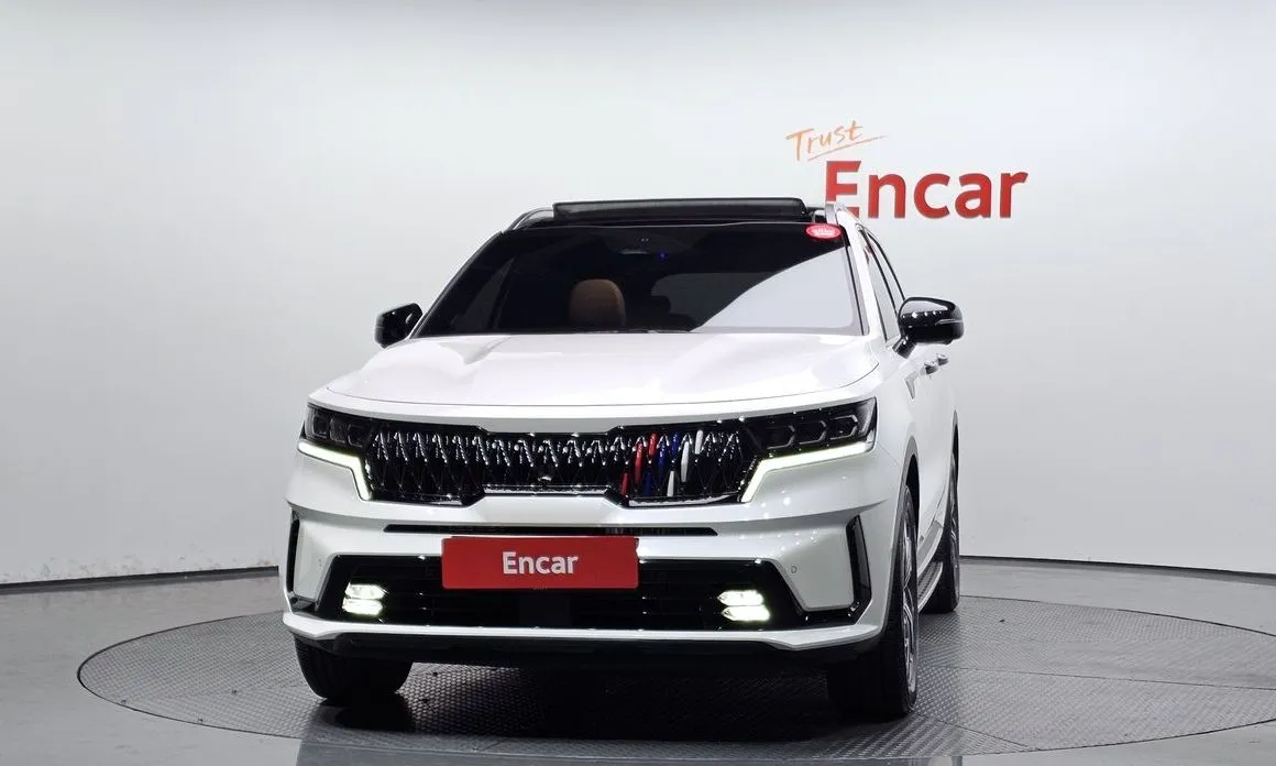 Kia Sorento — фото 10