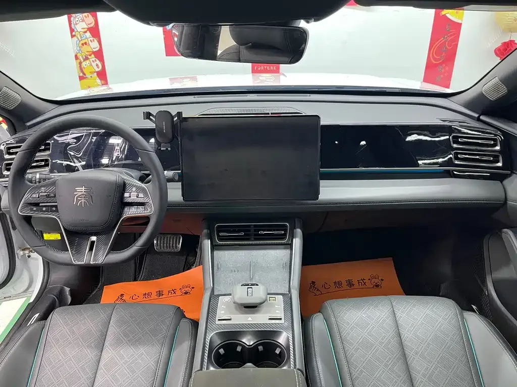 BYD Qin L — фото 2