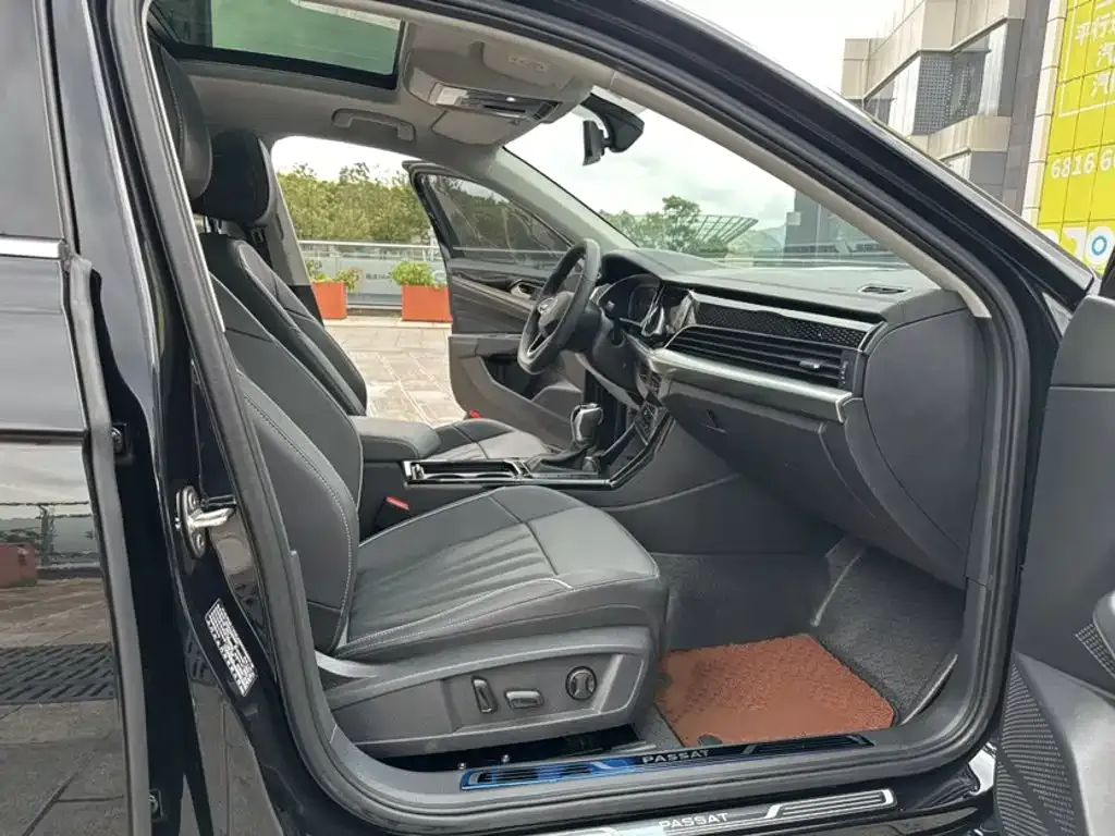 Volkswagen Passat — фото 9