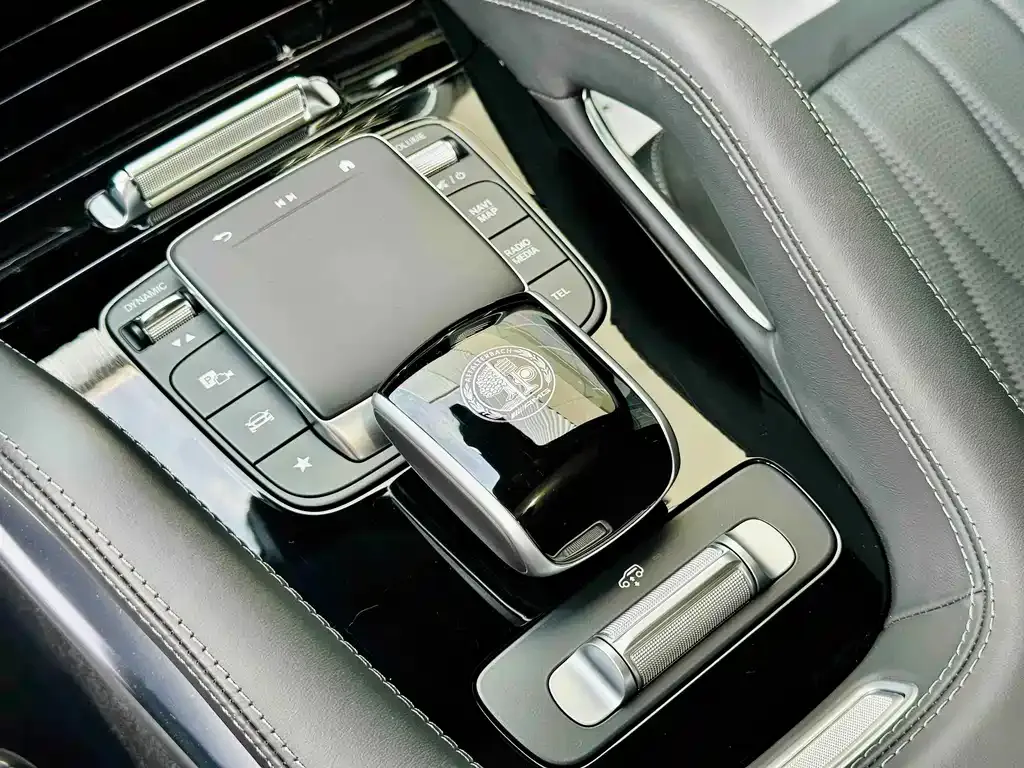 Mercedes-Benz GLS AMG — фото 7