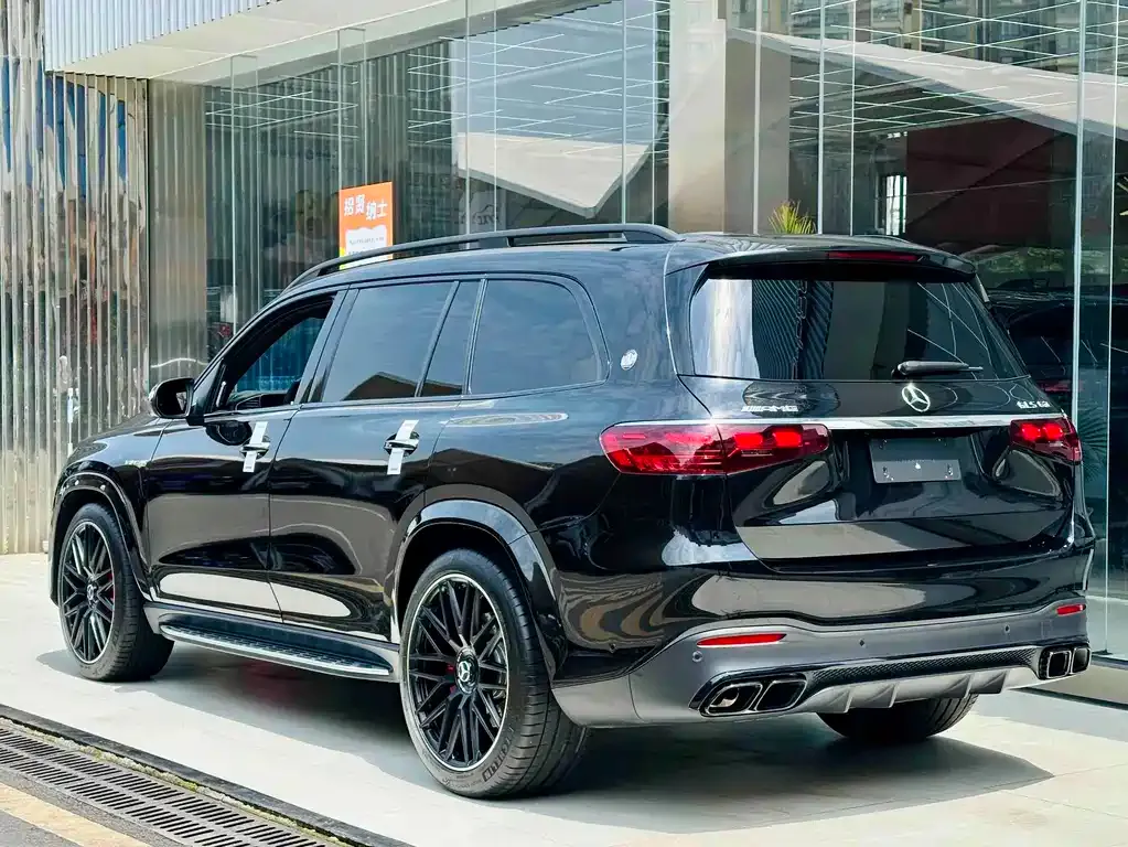 Mercedes-Benz GLS AMG — фото 6