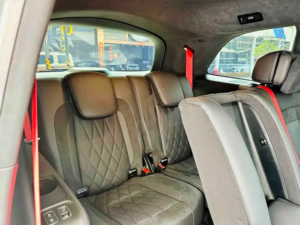 Mercedes-Benz GLS AMG — фото 5