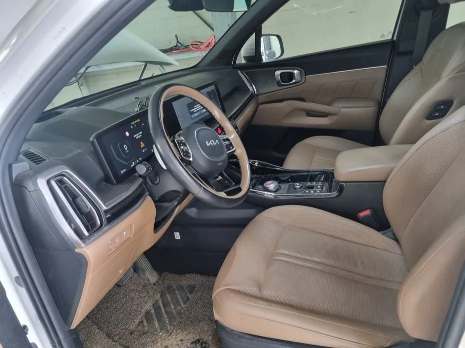 Kia Sorento — фото 5