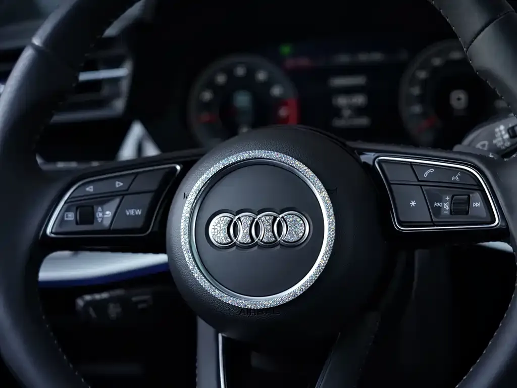 Audi A3 — фото 3