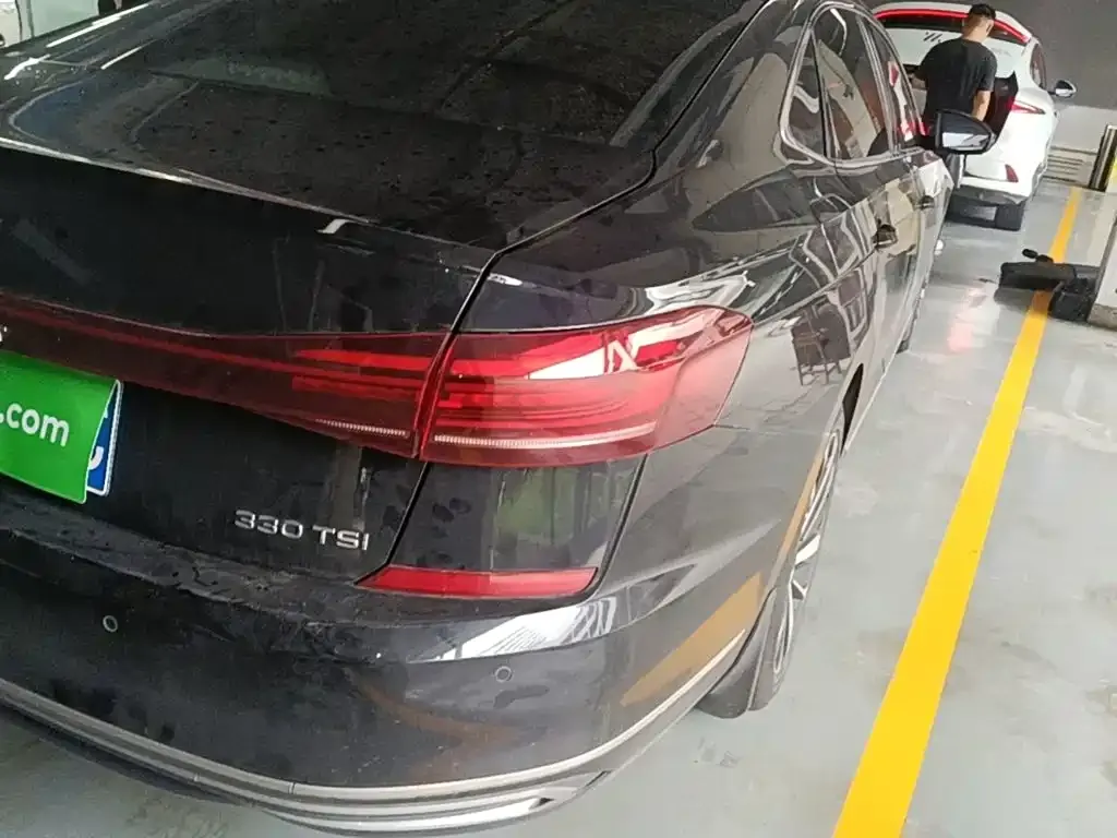 Volkswagen Passat — фото 2