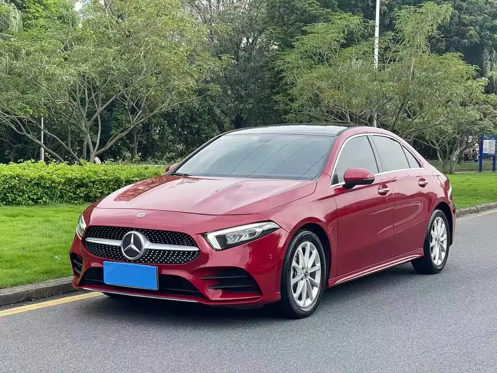 Mercedes-Benz A-Class — фото 1