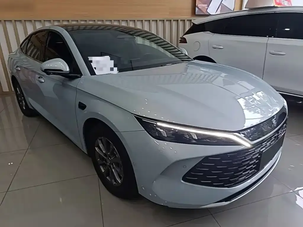 BYD Qin L — фото 4