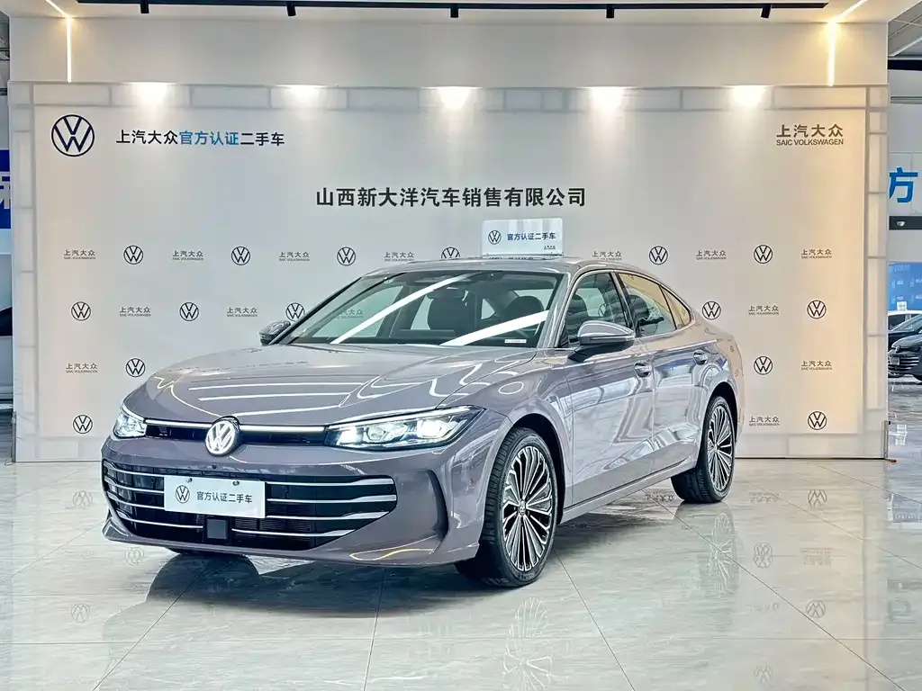 Volkswagen Passat — фото 1