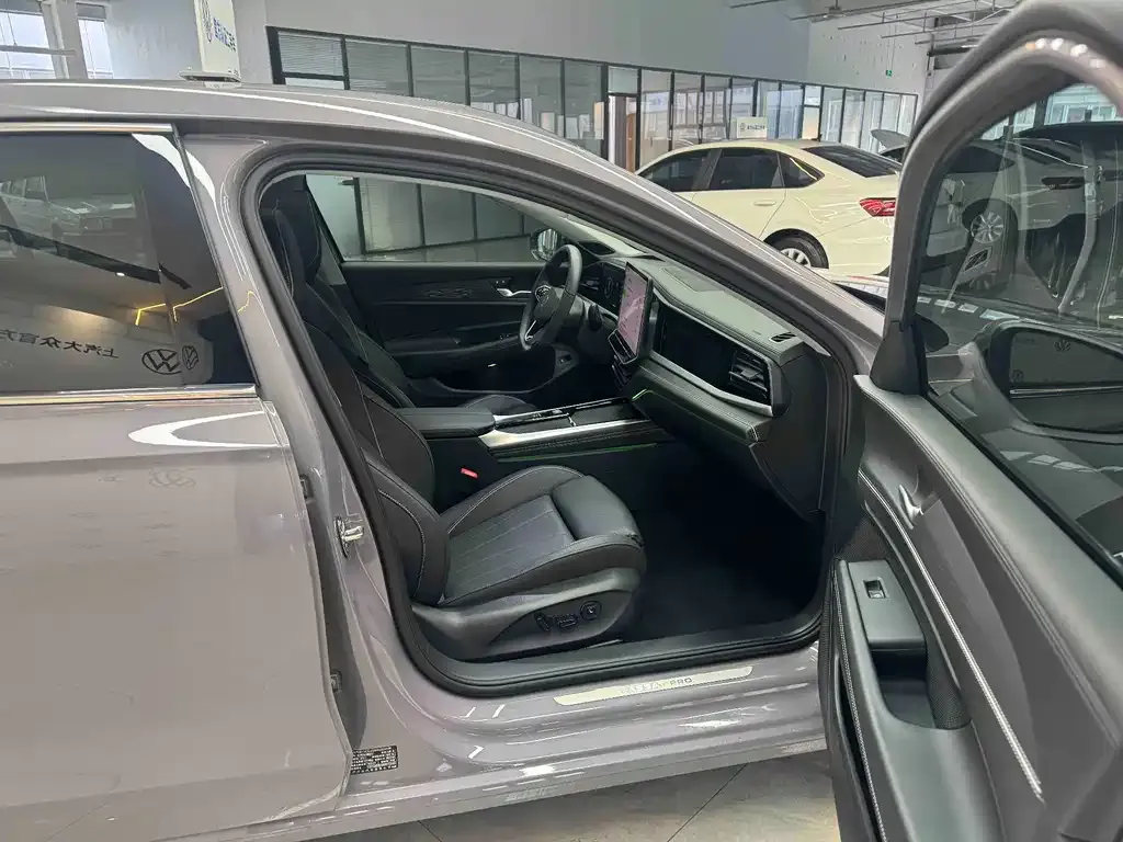 Volkswagen Passat — фото 3