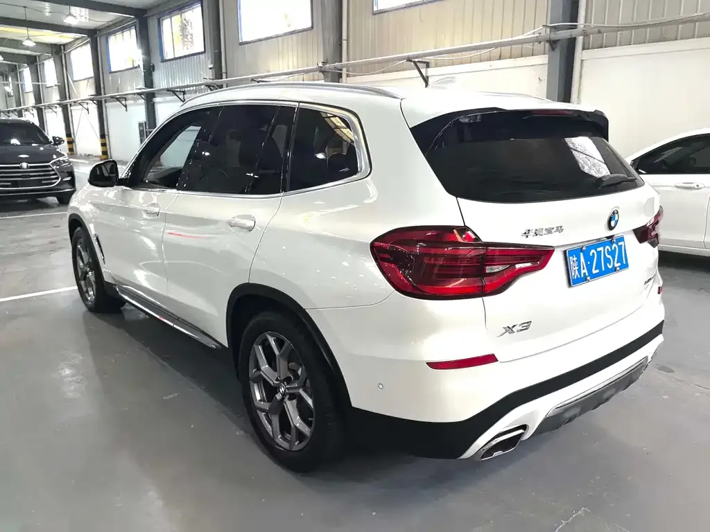 BMW X3 — фото 2