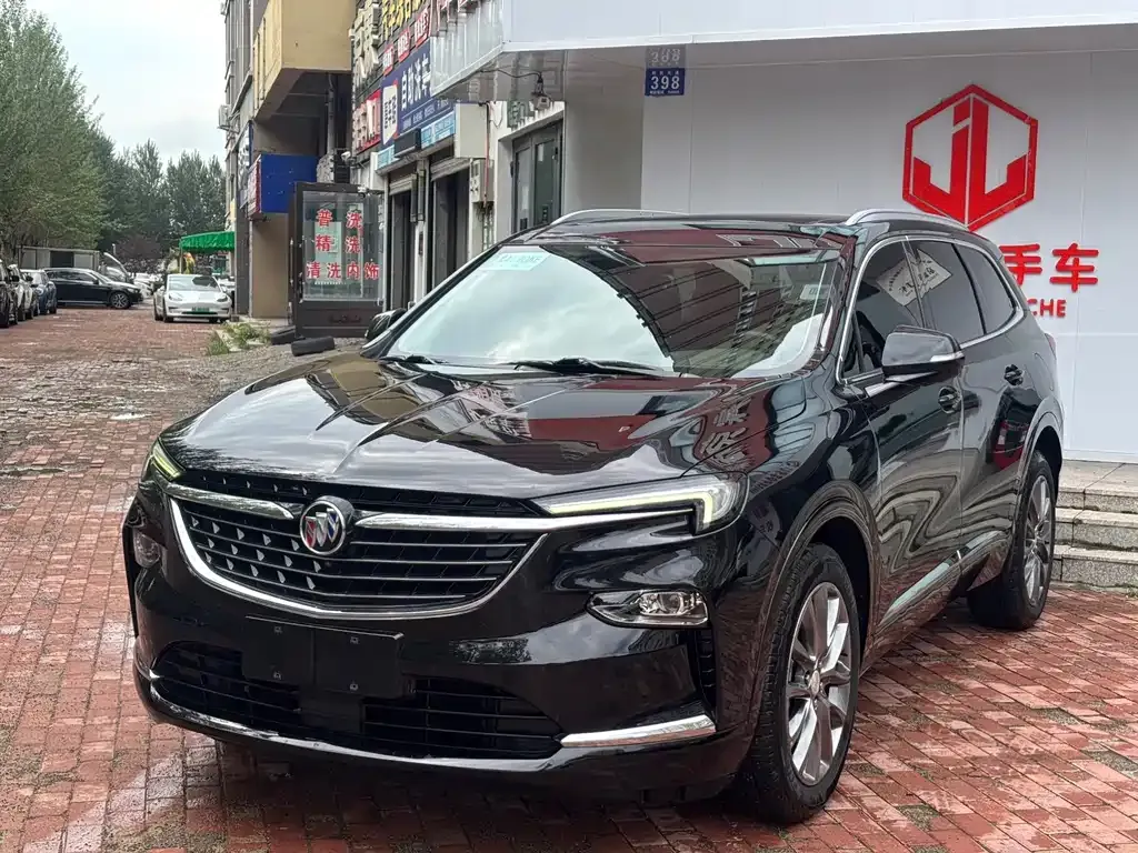 Buick Enclave — фото 1