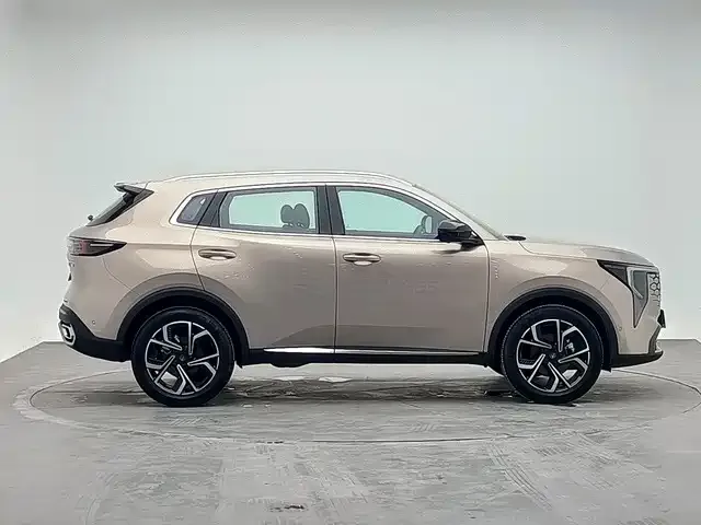 Changan CS55PLUS — фото 7