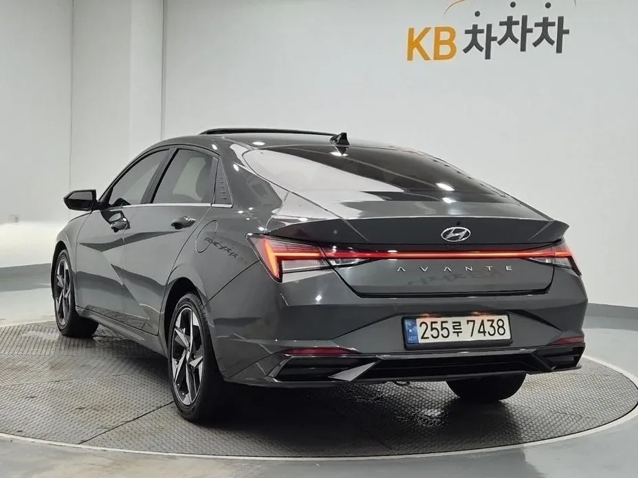 Hyundai AVANTE — фото 9