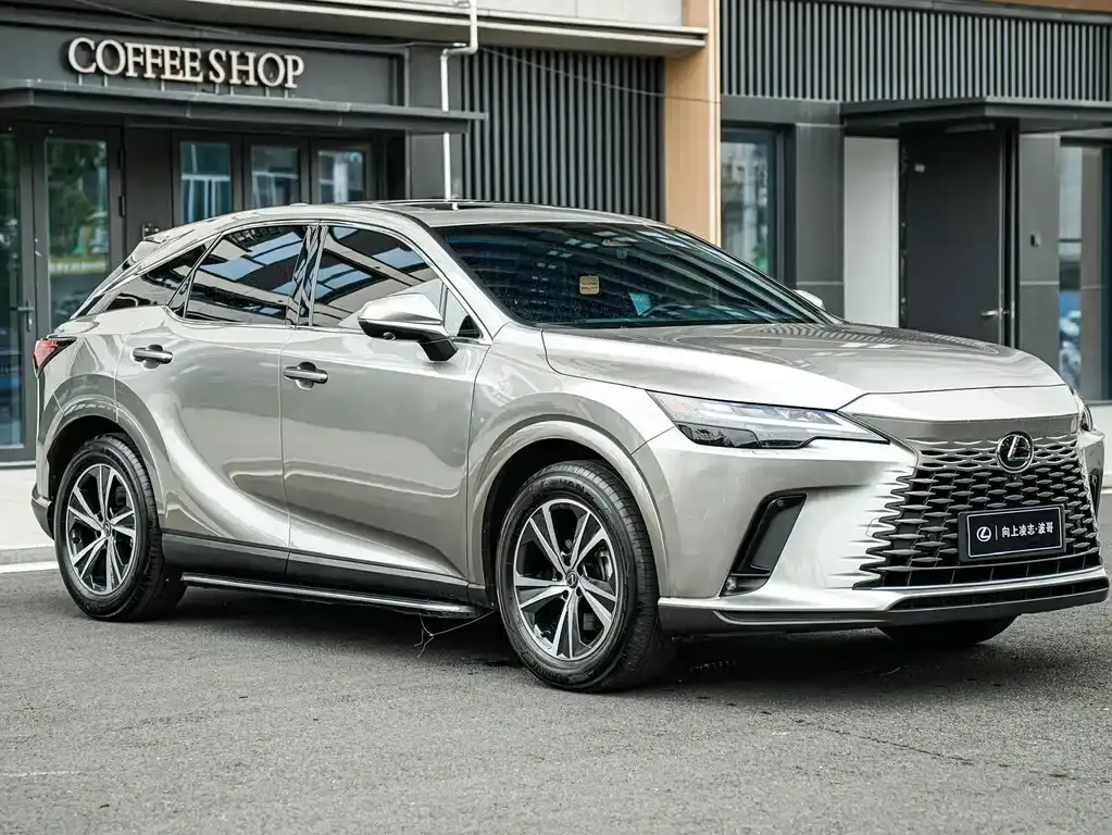 Lexus RX — фото 5