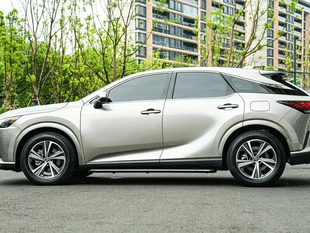 Lexus RX — фото 9