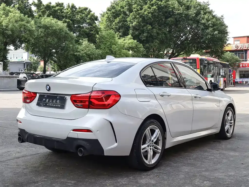BMW 1 Series — фото 10